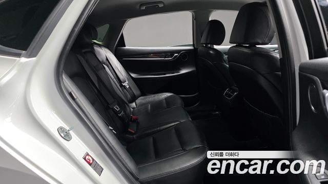 Hyundai Grandeur (IG) 2.4 Premium 2019 — фото 11