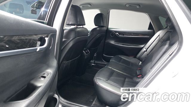 Hyundai Grandeur (IG) 2.4 Premium 2019 — фото 12