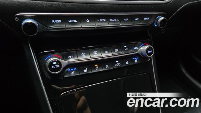 Hyundai Grandeur (IG) 2.4 Premium 2019 — фото 16
