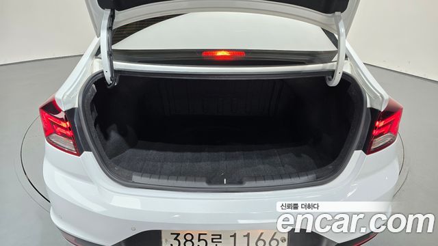 Hyundai Avante (AD) 1.6 Smart Choice 2020 — фото 20