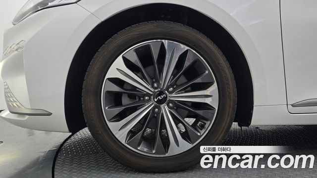 Kia K8 Hybrid Signature 2022 — фото 5