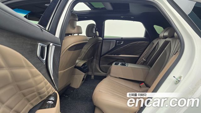Kia K8 Hybrid Signature 2022 — фото 12