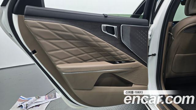 Kia K8 Hybrid Signature 2022 — фото 25
