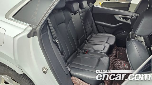 Audi Q8 (4M) 45 TDI Quattro Premium 2021 — фото 11