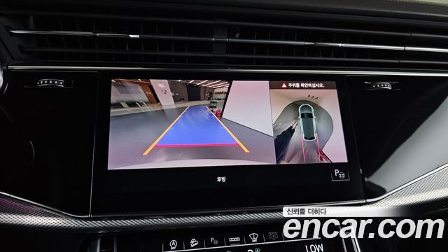 Audi Q8 (4M) 45 TDI Quattro Premium 2021 — фото 14