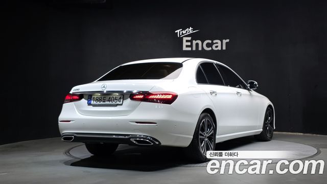 Mercedes-Benz E-Class (W213) E250 Avantgarde 2022 — фото 2