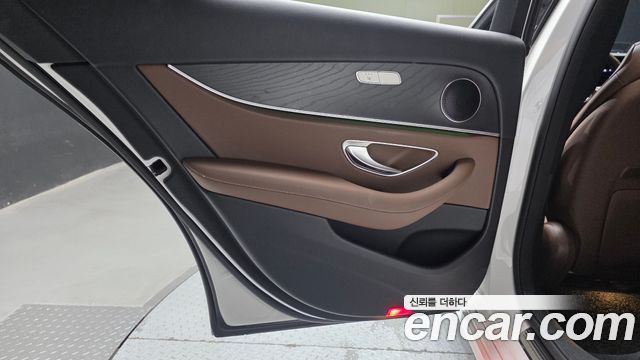 Mercedes-Benz E-Class (W213) E250 Avantgarde 2022 — фото 25