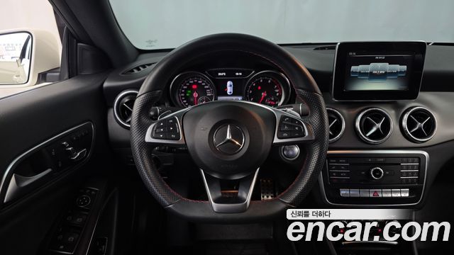 Mercedes-Benz CLA-Class (C117) CLA220 AMG Line 2018 — фото 13