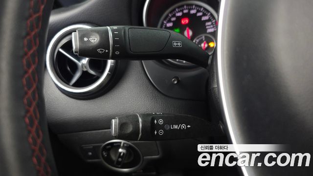 Mercedes-Benz CLA-Class (C117) CLA220 AMG Line 2018 — фото 18