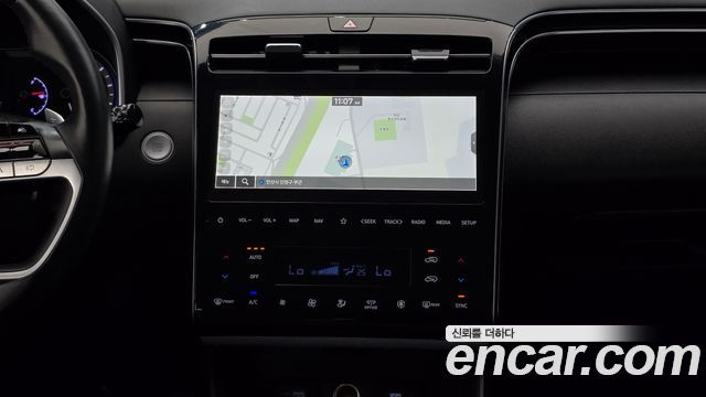 Hyundai Tucson (NX4) Gasoline 1.6 Turbo 2WD Premium 2023 — фото 13
