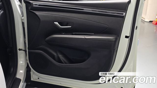 Hyundai Tucson (NX4) Gasoline 1.6 Turbo 2WD Premium 2023 — фото 25