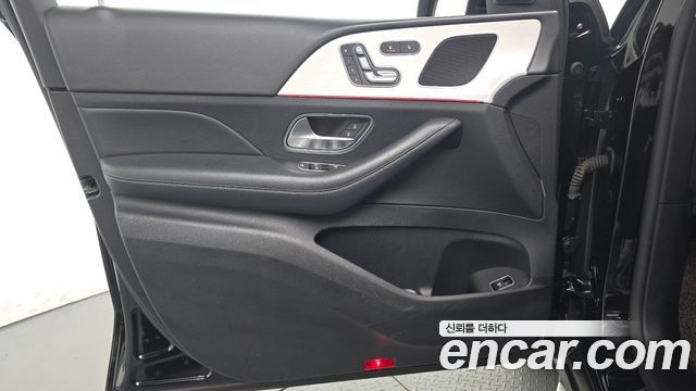 Mercedes-Benz GLE-Class (W167) GLE300d 4MATIC 2019 — фото 24