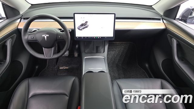Tesla Model Y RWD 2024 — фото 7