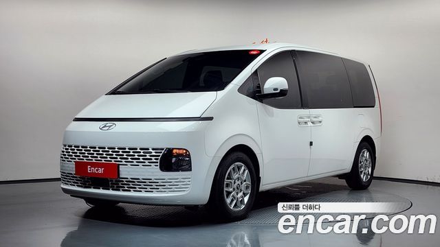 Hyundai Staria 4WD Tourer 11-Seater Modern 2025 — фото 1