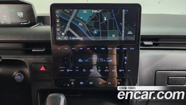 Hyundai Staria 4WD Tourer 11-Seater Modern 2025 — фото 12