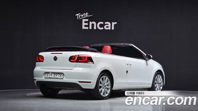 Volkswagen Golf (VI) 2.0 TDI Cabriolet 2013 — фото 2