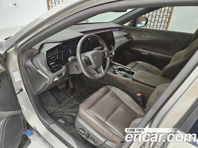 Lexus RX350h (V) Luxury 2025 — фото 17