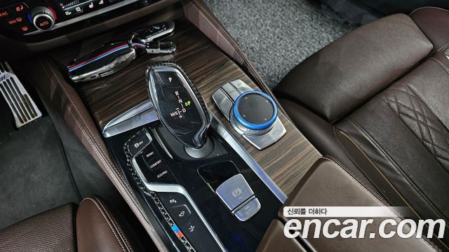 BMW 6 Series GT (G32) 630d xDrive Luxury 2019 — фото 9
