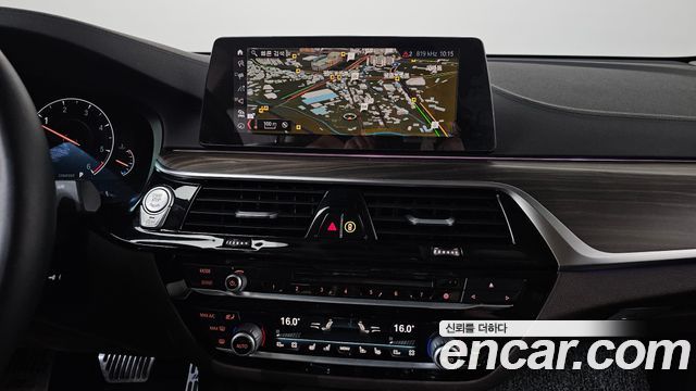 BMW 6 Series GT (G32) 630d xDrive Luxury 2019 — фото 14