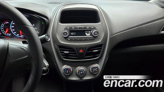 Chevrolet Spark LS 2019 — фото 14