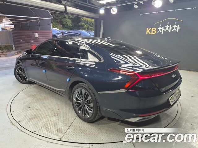 Kia K8 2.5 Gasoline 2WD Signature Special 2023 — фото 6