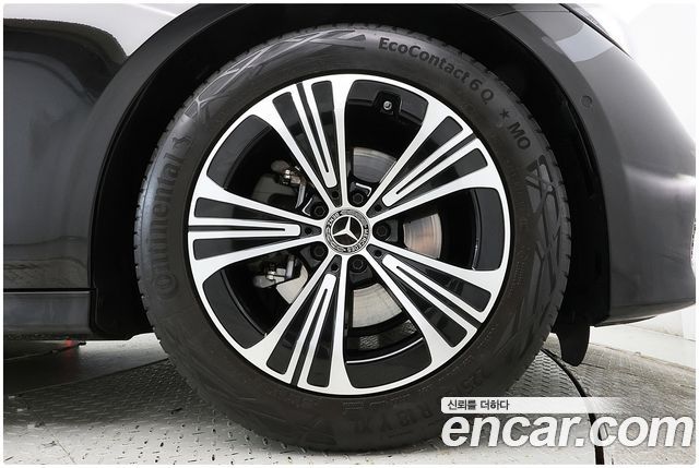 Mercedes-Benz E-Class (W214) E200 Avantgarde 2024 — фото 5