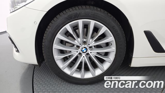 BMW 5 Series (G30) 520d Luxury Plus 2020 — фото 5