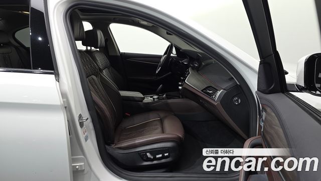 BMW 5 Series (G30) 520d Luxury Plus 2020 — фото 11