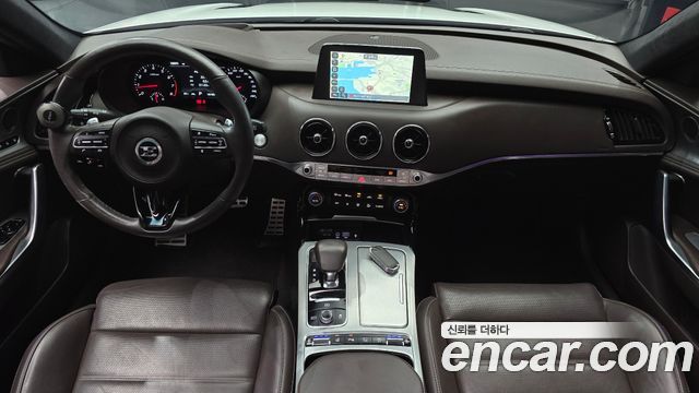 Kia Stinger 2.0 Turbo 2WD Platinum 2019 — фото 7