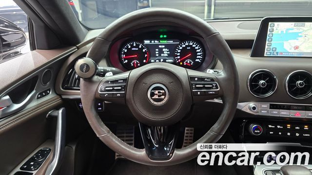 Kia Stinger 2.0 Turbo 2WD Platinum 2019 — фото 13