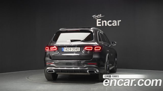 Mercedes-Benz GLC-Class (X253) GLC300 4MATIC 2022 — фото 4