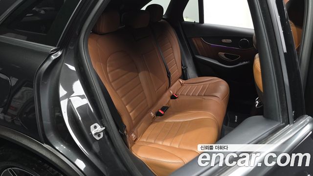 Mercedes-Benz GLC-Class (X253) GLC300 4MATIC 2022 — фото 12