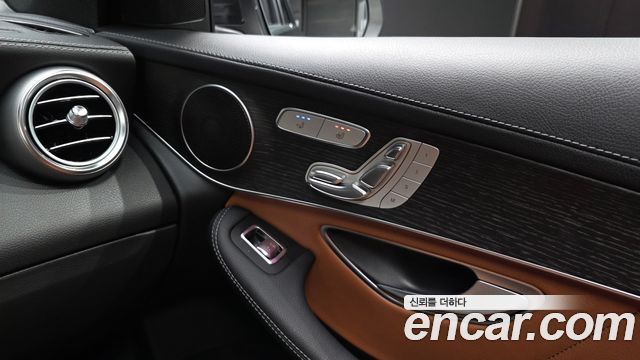 Mercedes-Benz GLC-Class (X253) GLC300 4MATIC 2022 — фото 29