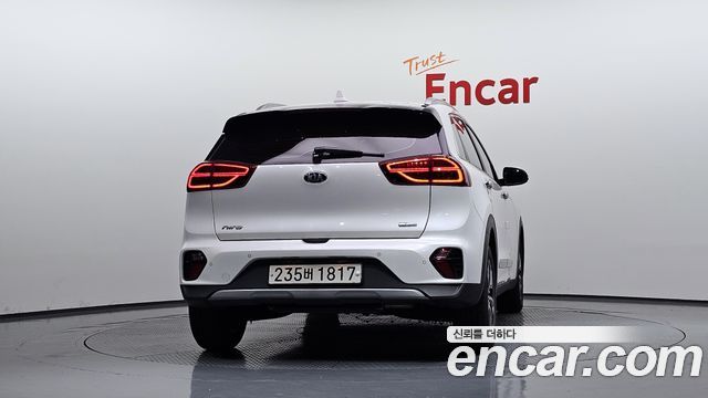 Kia Niro 1.6 HEV Prestige 2021 — фото 4