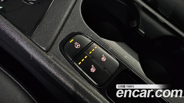 Kia Niro 1.6 HEV Prestige 2021 — фото 16