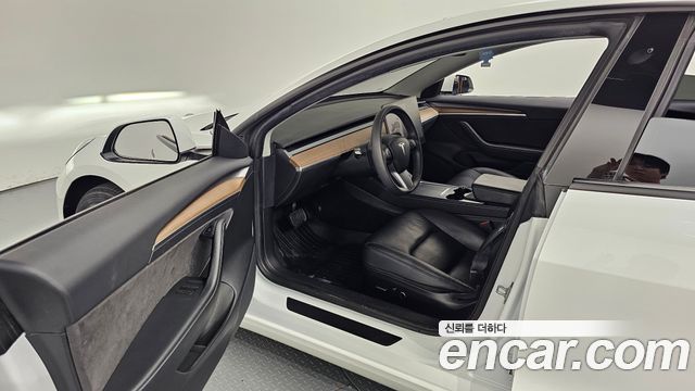 Tesla Model 3 Long Range AWD 2021 — фото 10