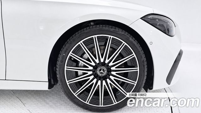 Mercedes-Benz CLE-Class (C236) CLE450 4MATIC Coupe 2025 — фото 5