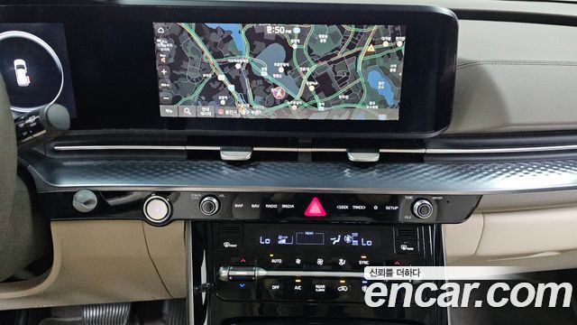Kia Carnival (IV) Diesel 9-Seater Hi-Limousine Signature 2023 — фото 12