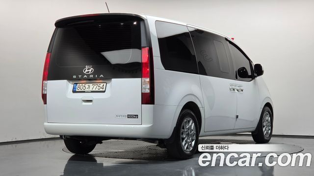 Hyundai Staria Cargo 5-Seater Modern 2025 — фото 2