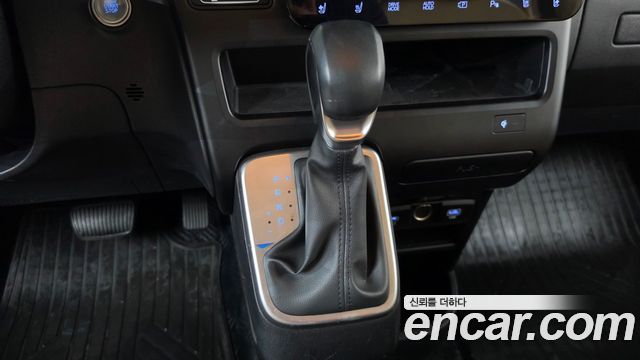 Hyundai Staria Cargo 5-Seater Modern 2025 — фото 9