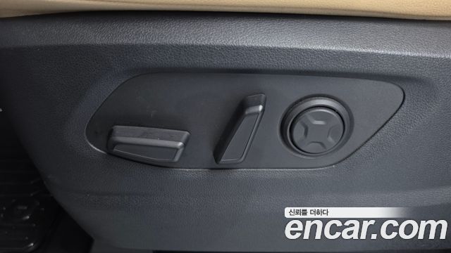 Hyundai Staria Cargo 5-Seater Modern 2025 — фото 33