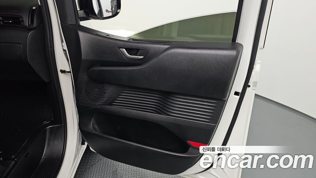 Hyundai Staria L3.5 Cargo 3-Seater Modern 2025 — фото 31