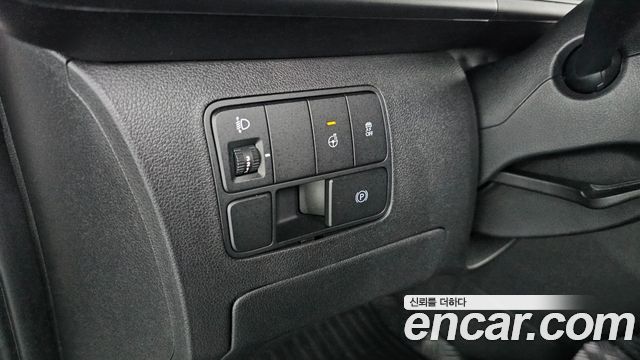 Hyundai Staria L3.5 Cargo 3-Seater Modern 2025 — фото 33