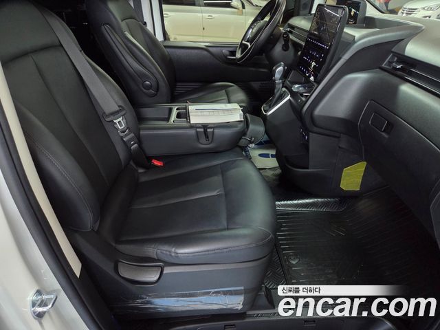 Hyundai Staria L3.5 Cargo 3-Seater Modern 2025 — фото 35