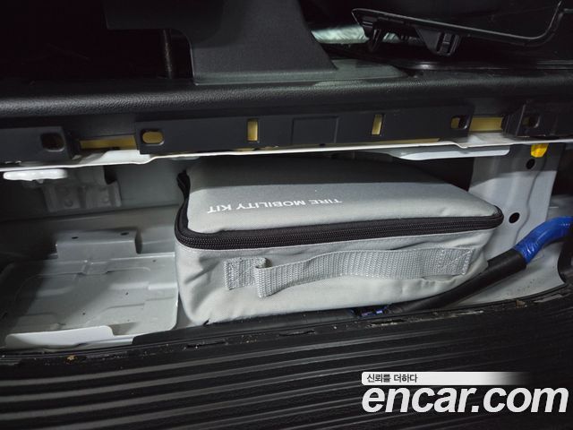 Hyundai Staria L3.5 Cargo 3-Seater Modern 2025 — фото 42