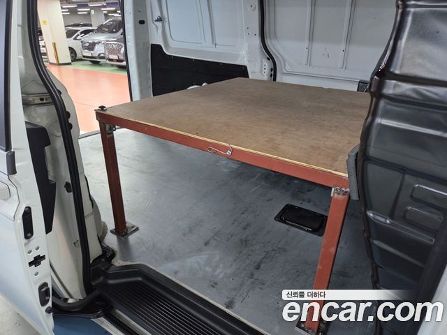 Hyundai Staria L3.5 Cargo 3-Seater Modern 2025 — фото 44
