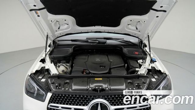 Mercedes-Benz GLE-Class (W167) GLE450d 4MATIC Coupe 2026 — фото 6