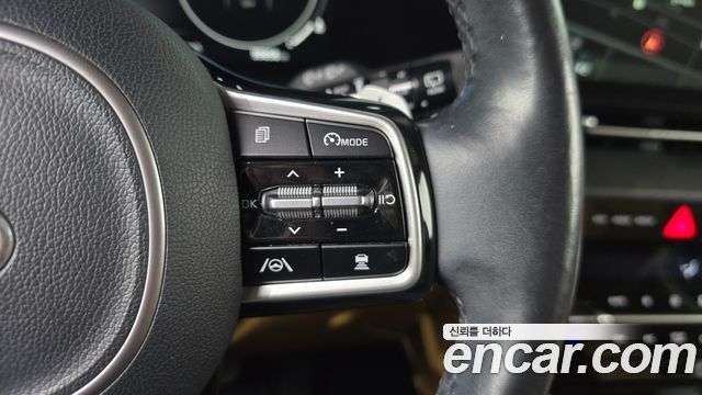 Kia Carnival (IV) Diesel 9-Seater Signature 2021 — фото 16