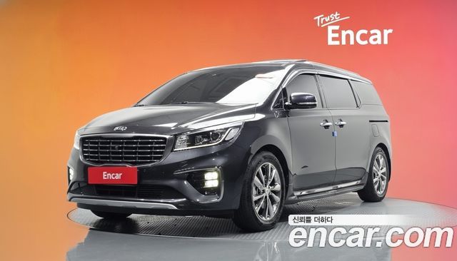 Kia Carnival 9-Seater Noblesse Special 2019 — фото 1