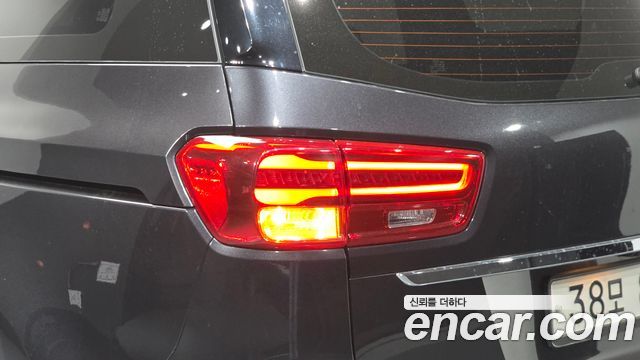 Kia Carnival 9-Seater Noblesse Special 2019 — фото 23